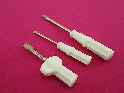 $9.99 • Buy SEWING MACHINE & SERGER, OVERLOCK 3 PIECE SCREW DRIVER SET, Singer Brother White