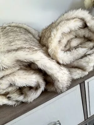 Luxury Faux Fur Throw Beige Mink 57”x51” Tip Dye (TWO THROWS) • $48