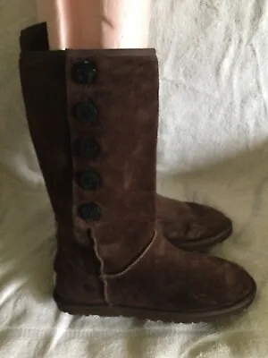 UGG Australia 3387 Lo Pro Button Fold Over Boots Brown Womens Size 7 US/5.5 UK • $30