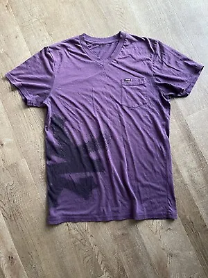 Gorgeous Zoo York  Unbreakable  V-neck S/s Purple T-shirt - Size Medium • £6.51