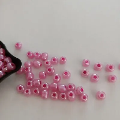 195pcs 4mm Medium Orchid Glass Seed Beads Pink Purple AUS Free Postage 155 • $4.25