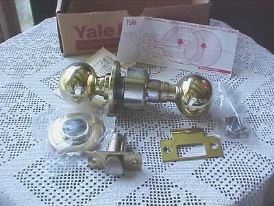 Yale Door Knob CA5301 Polished Gold No Lock Round Knob Hardware Included NEW • $5