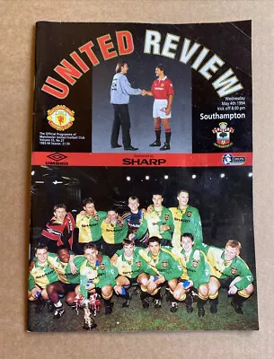 3 United Review Manchester United FC Home Programmes 1993/94 Season • £6