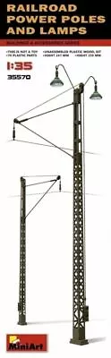 Miniart 1:35 Scale Model Kit - Railroad Power Poles And Lamps  	 MIN35570  • £14.01