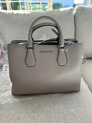 NWT Michael Kors Camille Medium Pebbled Leather Satchel Handbag Pearl Grey • $199