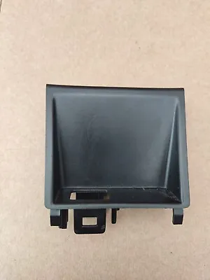 Volvo V40 2012-on Oem Centre Console Usb Mount Bracket 31306768 • $18.65