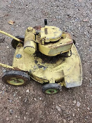 RUNS Vintage Antique Lawn Boy Mower - Model 3002 - Buttercup  • $314