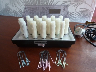 £25 • Buy Vintage  Carmen 16  Heated Electric Hair Rollers