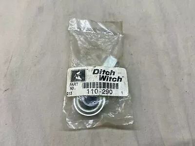 Ditch Witch  Rod End (1/2-nf Fm) 110-290 255sx Vibratory Plow • $29.99