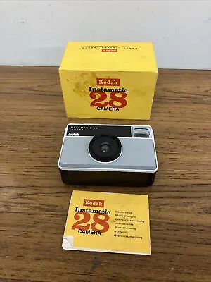 Kodak Instamatic 28 Film Camera Vintage Photography  - Boxed • £7.50