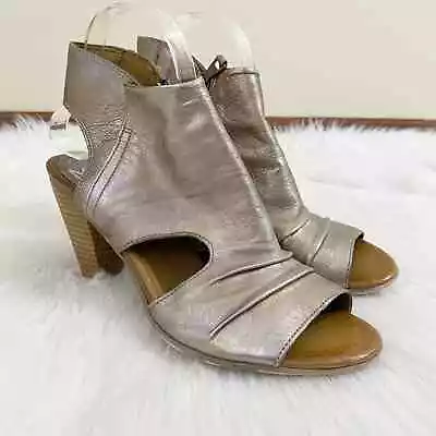 Miz Mooz Metallic Gold Leather Mindy Open Toe Booties Women's EU Sz 40 Side Zip • $64.98