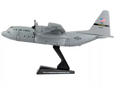 Lockheed C-130 Hercules Transport Aircraft Spare 617 United States Air Force 1/2 • $49.02