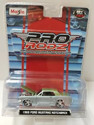 Maisto Pro Rodz 1:64 Scale - 1965 Ford Mustang Notchback - New- Green And Silver • $7.99