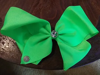 JoJo Siwa Bow • $3