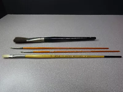 Lot Of 4 VTG Delta's Artist Paint Brushes Size 1 2 & 3 Styles 170 775 & 505 • $29.99