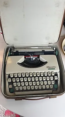 Rare Vintage Typewriter Olympia Splendid 66 1960s Working Excellent Condition • £30