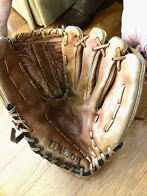 Vintage Wilson A2000 XLC Baseball Glove Mitt RHT • $42