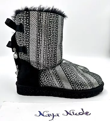 UGG Australia Bailey Bow Black & Silver Bling Boots 1004791 Size 7 • $39.99