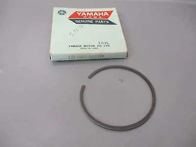 NOS Yamaha OEM Piston Ring STD 76-77 YZ250 74-75 MX250 72 DT2MX 313-11611-00 • $64.95