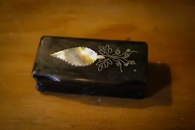 Antique - Victorian Snuff Box - Mother Of Pearl Detail - Unique Collectable • £19.99