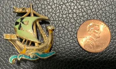 Vintage Gold Tone Sailboat With Maltese Cross Pin Brooch Pre-Owned • $12.95