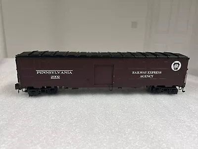 Weaver PA Railway Express Car (ID#U21404LD)Car#2002. WW II  Troop Trains • $85