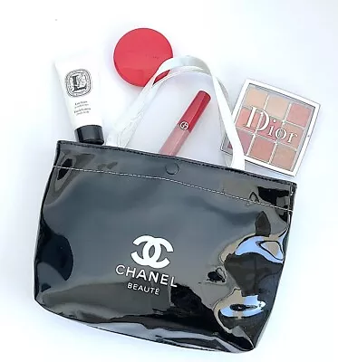CHANEL BEAUTE Gloss Black Tote Bag Mini • $129.95