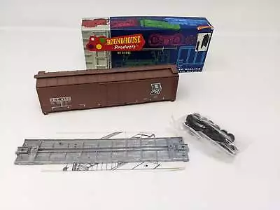 USED Roundhouse HO Scale 50' Box Car Pacific Great Eastern PGE #4505 Kit • $12
