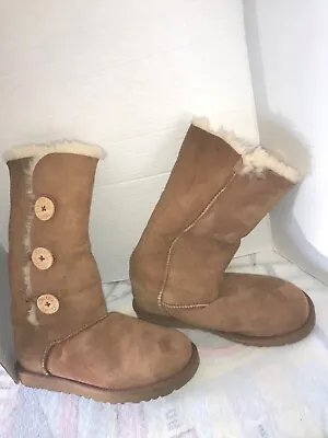 Ugg Bailey Button Triplet Classic Tall Boots Womens 8 Brown Suede Fur Lined 1873 • $20