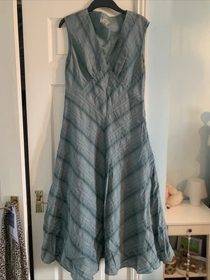 £12 • Buy Gorgeous KEW Dress. Size 12. Aqua