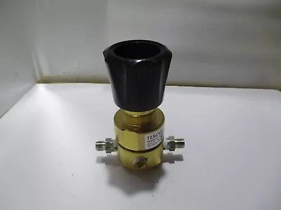 Tescom 44-2213-242-010 Brass 1/4 FNPT  400 PSI IN/250 PSI OUT Regulator • $50