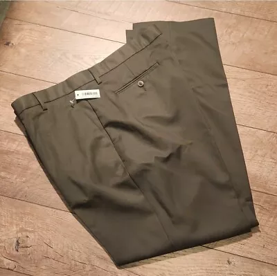 Amazon Essentials Men's Slim-Fit Flat-Front Dress Pant 42W 34L Olive Green • $9.99