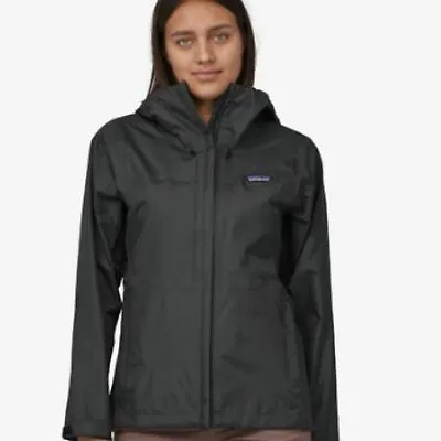 Patagonia XS Black Womens Torrentshell 3L Rain Jacket Hooded XS $179 Waterproof • $125