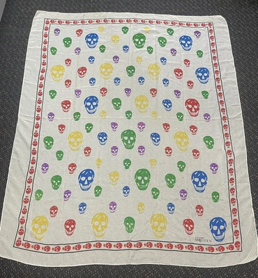 $90 • Buy Alexander McQueen Skull Scarf 100% Silk White / Multi Coloured Skulls