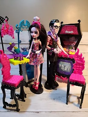 Monster High Vampire Kitchen Dracula Draculara Couple 2 Doll Lot Furniture • $74.99