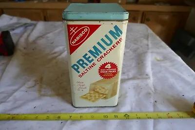 Vintage Empty Nabisco Premium Crackers Tin Lot 23-57-2 • $5