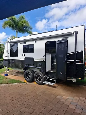 2023 Vivid Caravan • $78500