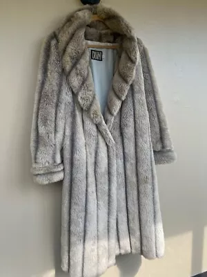 Casini MINK COAT Ventage  • $120