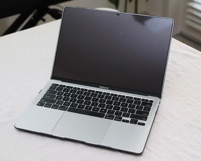 $920 • Buy Apple 2020 13  MacBook Air M1  16GB RAM 256GB SSD Space Gray