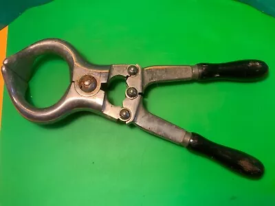 Bloodless Bull Castration Tool Cattle Accessories Equipment 1500g Old Hand Farm • £39.99