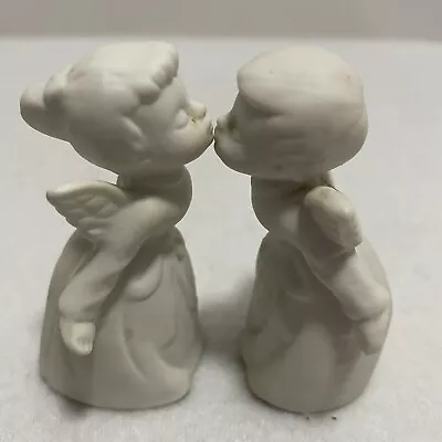 Vintage Kissing Angels White Bisque Porcelain Figurines R & R Japan  3  Set Of 2 • $10