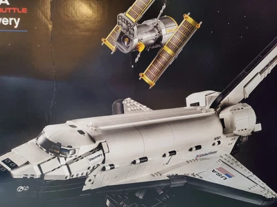 $100 • Buy NO RESERVE! - NEW LEGO NASA Space Shuttle Discovery 10283 Building Toy - NO BOX