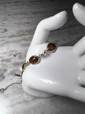 Vintage Sarah Coventry Cat’s Eye Art Glass Bracelet Gold Tone 7.5” Safety Chain • $20