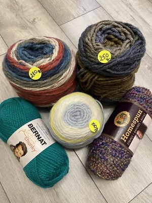 £29 • Buy Bernat Pop, Bernat Softee, Lion Brand Chunky ...Yarn Mixed Lot 920g CLEARANCE!!!
