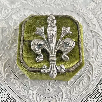 Antique Art Nouveau French Large Silver Fleur De Lis Brooch European Silver 800 • $75