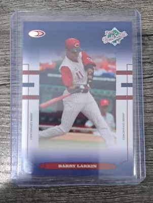 2004 Donruss World Series Barry Larkin Blue Silver Holofoil #WS-51 SP /50 Reds • $24.99