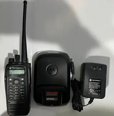 Motorola XPR 6500 UHF 403-470mhz Radio AAH55QDH9JA1AN • $199.99