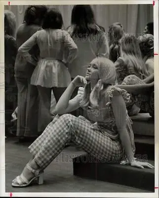 1970 Press Photo Diane Swendeman Miss Highland Lakes And Miss Texas Universe • $16.99