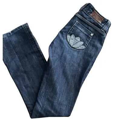 Vtg Guess Premium Jeans Women's Daredevil Low Rise Denim Flower Patch Size 26 • $19.99