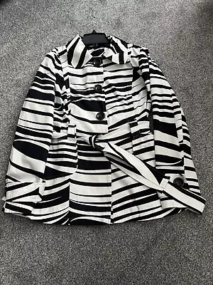 NEXT Woman’s Black And White Zebra  Button Up Jacket Size 14 • £10